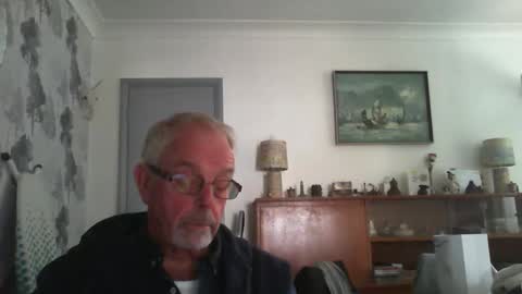 Snapshot of champers37 chatting on 06/10/26, 01:10 Champers online show from 06/10/26, 01:10