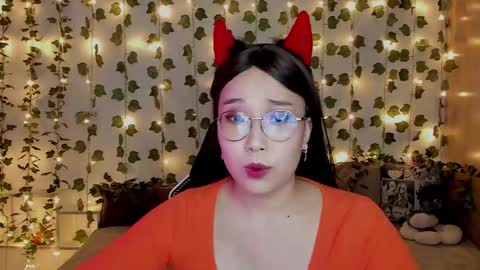 Snapshot of champions_babe chatting on 10/13/25, 04:51 champions_babe online show from 10/13/25, 04:51