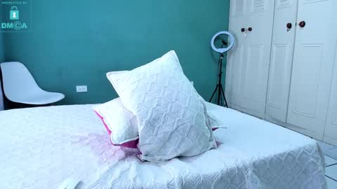 Snapshot of chandler_kenji chatting on 02/10/25, 04:14 Kenji online show from 02/10/25, 04:14