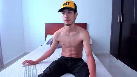 Snapshot of chandler_kenji chatting on 03/10/25, 10:34 Kenji online show from 03/10/25, 10:34