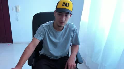 Snapshot of chandler_kenji chatting on 09/27/25, 05:07 Kenji online show from 09/27/25, 05:07