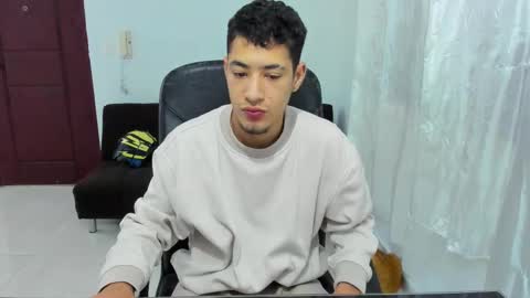 Snapshot of chandler_kenji chatting on 09/29/25, 04:17 Kenji online show from 09/29/25, 04:17