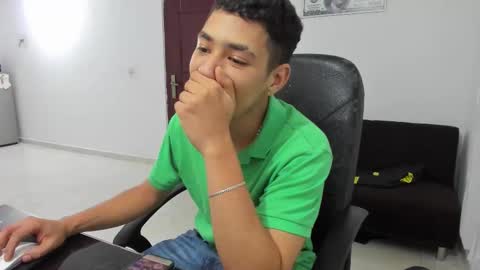 Snapshot of chandler_kenji chatting on 10/12/25, 08:35 Kenji online show from 10/12/25, 08:35