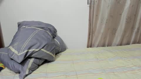 Snapshot of chandler_kenji chatting on 11/20/25, 02:01 Kenji online show from 11/20/25, 02:01