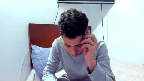 Snapshot of chandler_kenji chatting on 11/22/25, 01:48 Kenji online show from 11/22/25, 01:48