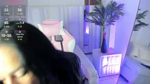 CHANEL online show from 05/10/26, 04:06