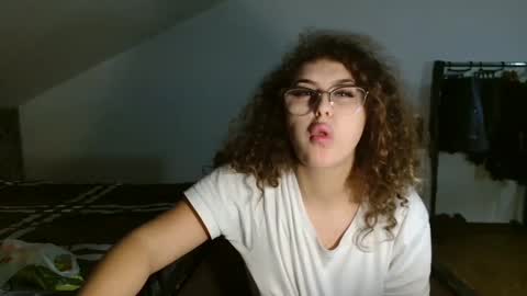 Stephanieblisss online show from 12/28/24, 05:46