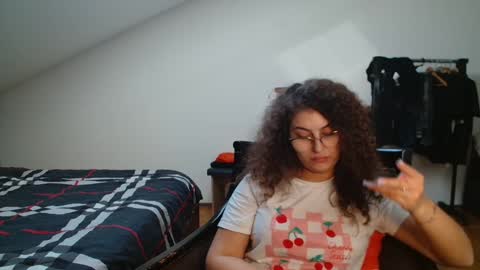 Stephanieblisss online show from 01/20/25, 11:13