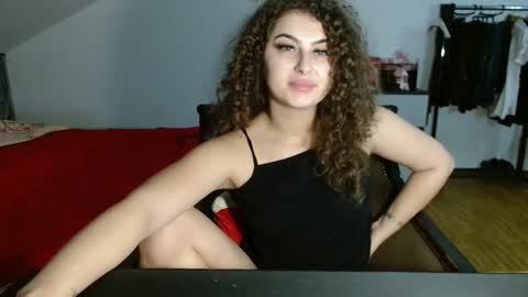 Stephanieblisss online show from 02/27/25, 09:58