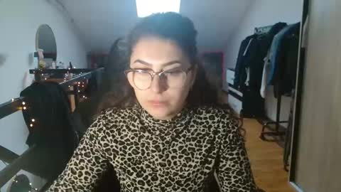 Stephanieblisss online show from 02/06/26, 10:07