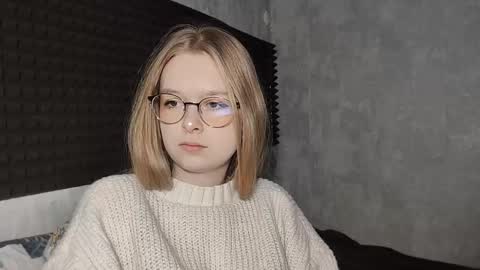 Lia online show from 02/24/26, 07:39