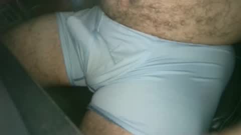 chang92543 online show from 10/31/25, 04:02