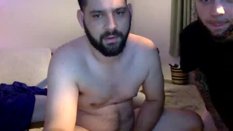 Snapshot of change340 chatting on 12/12/24, 04:37 TATS AND TANNED online show from 12/12/24, 04:37