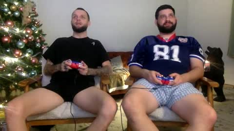 Snapshot of change340 chatting on 12/22/24, 03:00 TATS AND TANNED online show from 12/22/24, 03:00