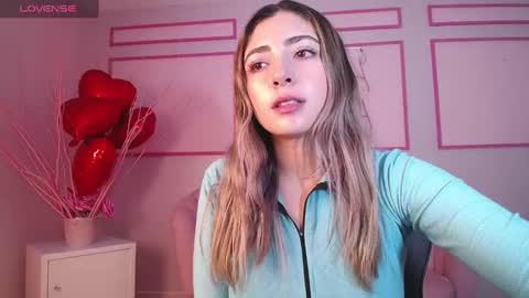 channel_blonde_a online show from 02/26/25, 07:38
