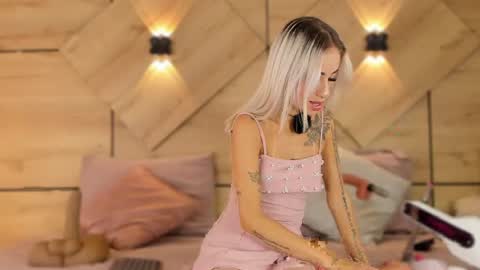 ChannelCrawford online show from 04/25/26, 03:53