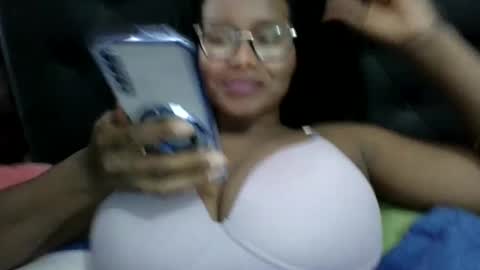 Snapshot of chantal99 chatting on 05/13/26, 04:26 chantal99 online show from 05/13/26, 04:26