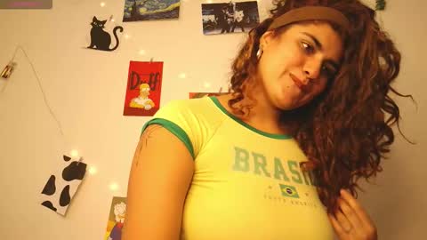     online show from 10/22/25, 08:08
