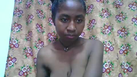 Snapshot of chantale483461 chatting on 03/03/26, 06:14 chantale483461 online show from 03/03/26, 06:14