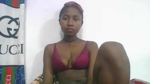 chantale483461 online show from 03/26/26, 05:46