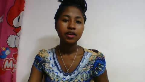 chantale483461 online show from 07/12/26, 04:36
