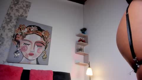   online show from 03/08/25, 01:57