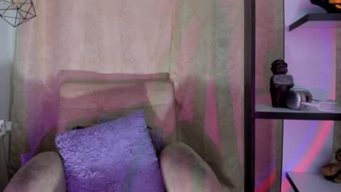 Chantall online show from 02/08/25, 04:36