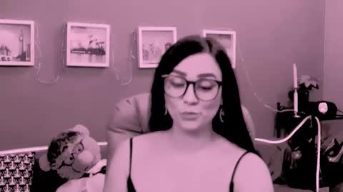 The Queen online show from 02/22/26, 09:24