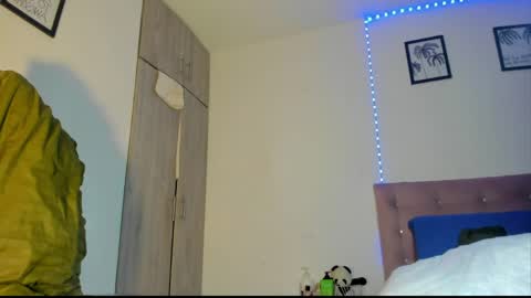 chantellebony online show from 04/25/26, 02:47