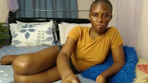 Chantel online show from 01/02/25, 09:18