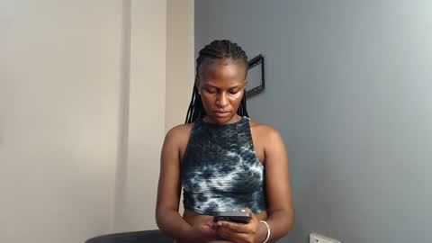 Chantel online show from 11/15/25, 07:16