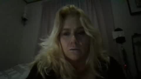 Snapshot of chaosangel33 chatting on 01/22/25, 12:17 Ms. Behaving online show from 01/22/25, 12:17