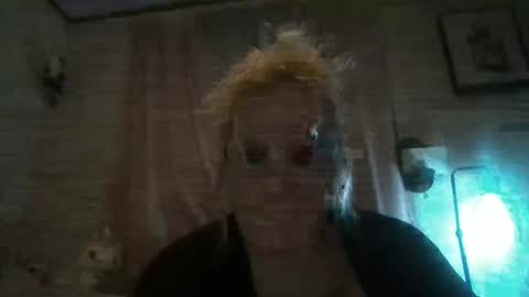 Snapshot of chaosangel33 chatting on 02/03/25, 10:58 Ms. Behaving online show from 02/03/25, 10:58