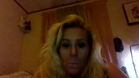 Snapshot of chaosangel33 chatting on 03/06/25, 12:52 Ms. Behaving online show from 03/06/25, 12:52