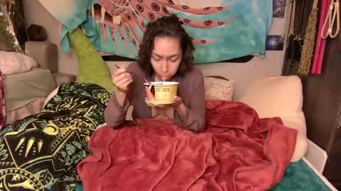 Snapshot of chaosfish chatting on 12/25/24, 04:54 fish online show from 12/25/24, 04:54