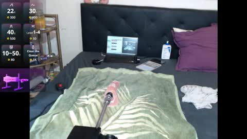 charlenne701298 online show from 10/22/25, 06:51