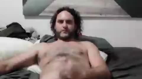charles238569 online show from 06/25/26, 07:24