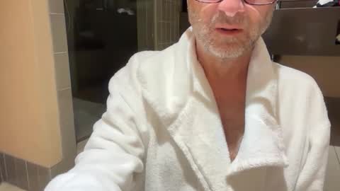 charles4002 online show from 01/10/26, 12:29