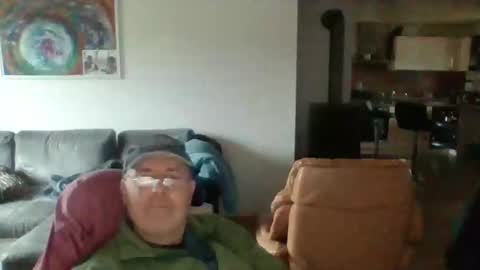 charles6064 online show from 01/02/25, 12:24