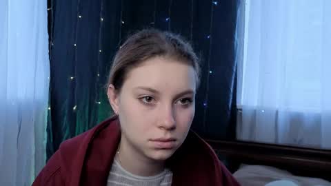 Ariel online show from 04/07/26, 06:14