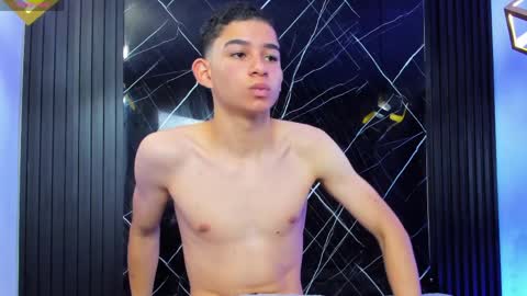 Snapshot of charleynova chatting on 03/31/26, 07:47 charleynova online show from 03/31/26, 07:47