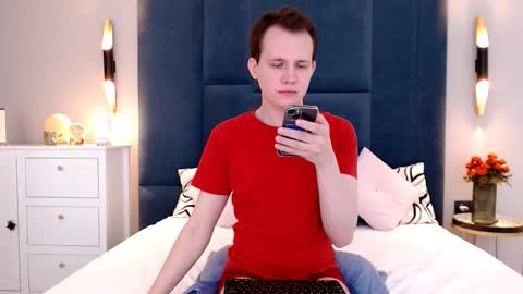 Charley online show from 02/12/26, 09:26