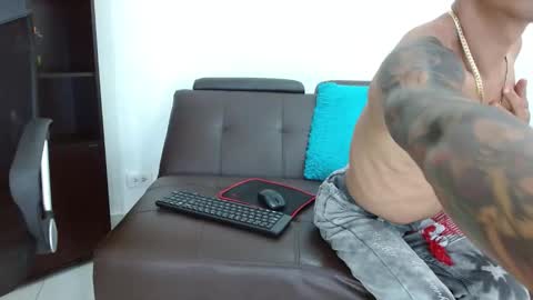 Snapshot of charlie_oconnor chatting on 01/09/25, 09:27 Charlie oconnor online show from 01/09/25, 09:27