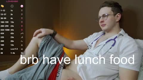 Snapshot of charlie_smiley chatting on 12/03/24, 01:52 Charlie Smiley online show from 12/03/24, 01:52