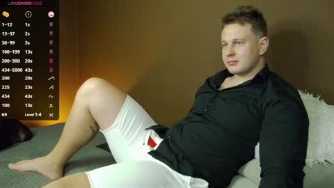 Snapshot of charlie_smiley chatting on 09/28/25, 07:19 Charlie Smiley online show from 09/28/25, 07:19