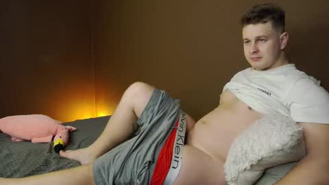 Snapshot of charlie_smiley chatting on 11/16/25, 05:13 Charlie Smiley online show from 11/16/25, 05:13