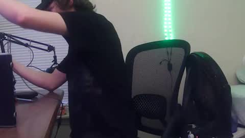 char sexiness online show from 12/22/25, 01:41