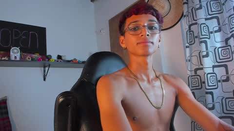 Snapshot of charlieerusso chatting on 12/05/24, 11:05 Charles Russo online show from 12/05/24, 11:05