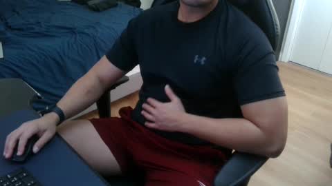 Snapshot of charliekkw chatting on 12/01/24, 09:37 charliekkw online show from 12/01/24, 09:37