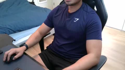 Snapshot of charliekkw chatting on 03/02/25, 08:29 charliekkw online show from 03/02/25, 08:29